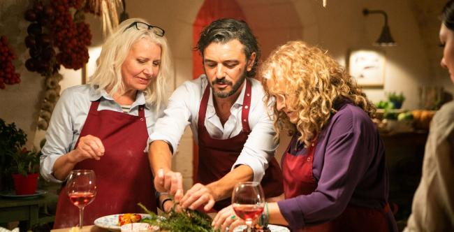 http://tiff.reea/sites/default/files/filmfood_clubul_de_gastronomie_0.jpg
